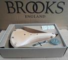 Brooks B17 Select side view